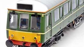List of Dapol RTR O gauge BR class 121 Pressed Steel single car DMU models. Green, blue and blue & grey liveries. DC £254.15 DCC Sound £420