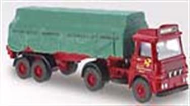 Diecast models of lorries and articulated trucks in 1:76 scale to match with OO model railways.