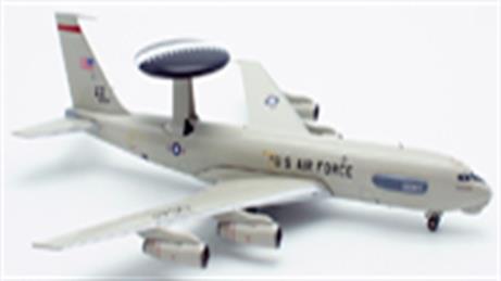 A range of military tanker and transport aircraft modeled in 1:200 scale.