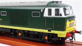 Heljans first O gauge diesels and hydraulic fan favorites the class 35 Hymek. A weighty model with prodigious train-hauling capabilities.