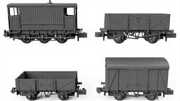 Rapido Trains N gauge SECR wagon packs. Freight train pack with 3 wagons and brake van. Wagon packs with 3 differently numbered wagons.