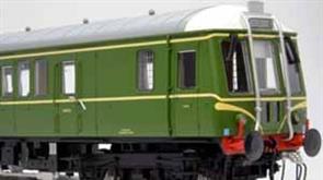 List of Dapol RTR O gauge models of the BR class 122  Gloucester RCW single car DMU. Green, blue and blue & grey liveries. DC £254.15 DCC Sound £420