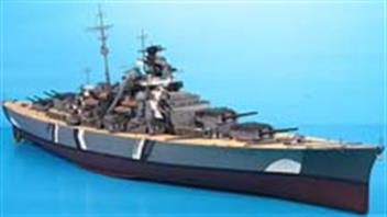 Huge and highly detailed plastic model ship kits at 1:200 scale. Includes the best-known WW2 ships of the Royal Navy, US Navy and German Kreigsmarine.