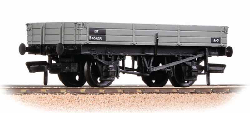 Bachmann OO BR 3 Plank Drop Side Wagon BR Engineering Olive Green 37-931