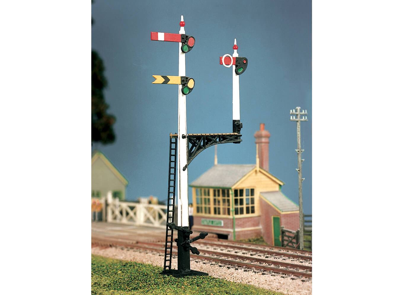 Ratio OO Signal Kit GWR Square Post (x4 Signals inc. Jcn/Brackets) 466
