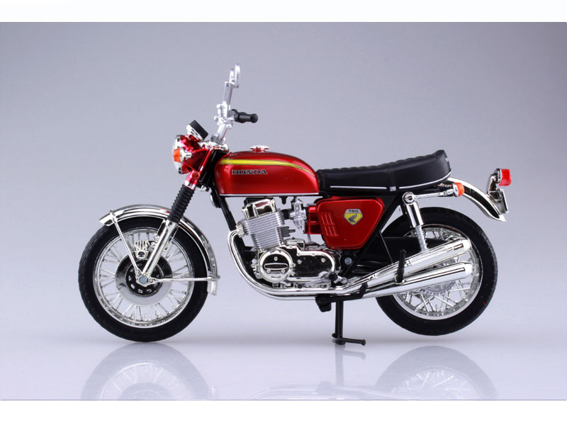 Aoshima 1/12 Honda CB750 Four K0 Candy Red Diecast Motorcycle Model 10432