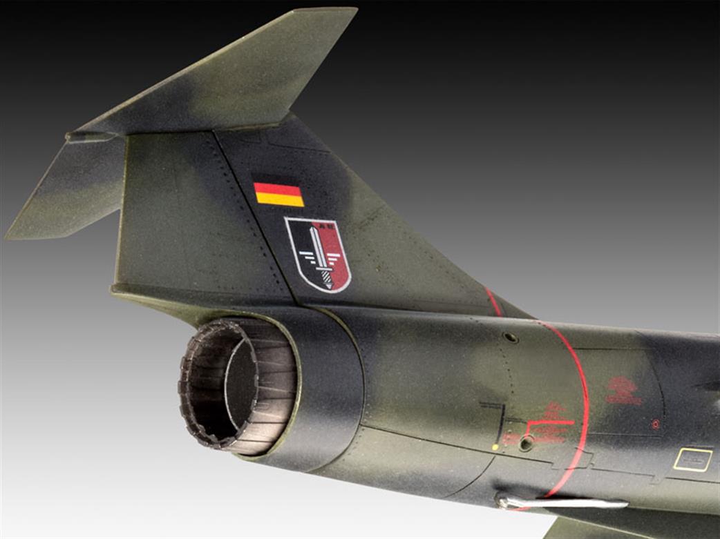 03904 Tail