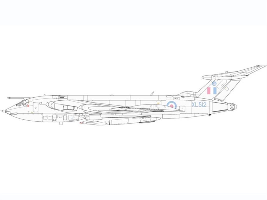 Airfix A12008 XL512 Camo