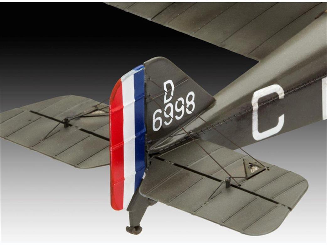 Revell 63907 Tail