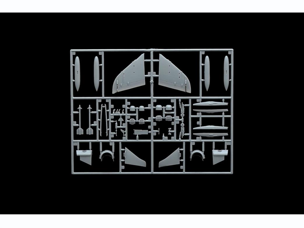 Italeri 1410 Wing Sprue