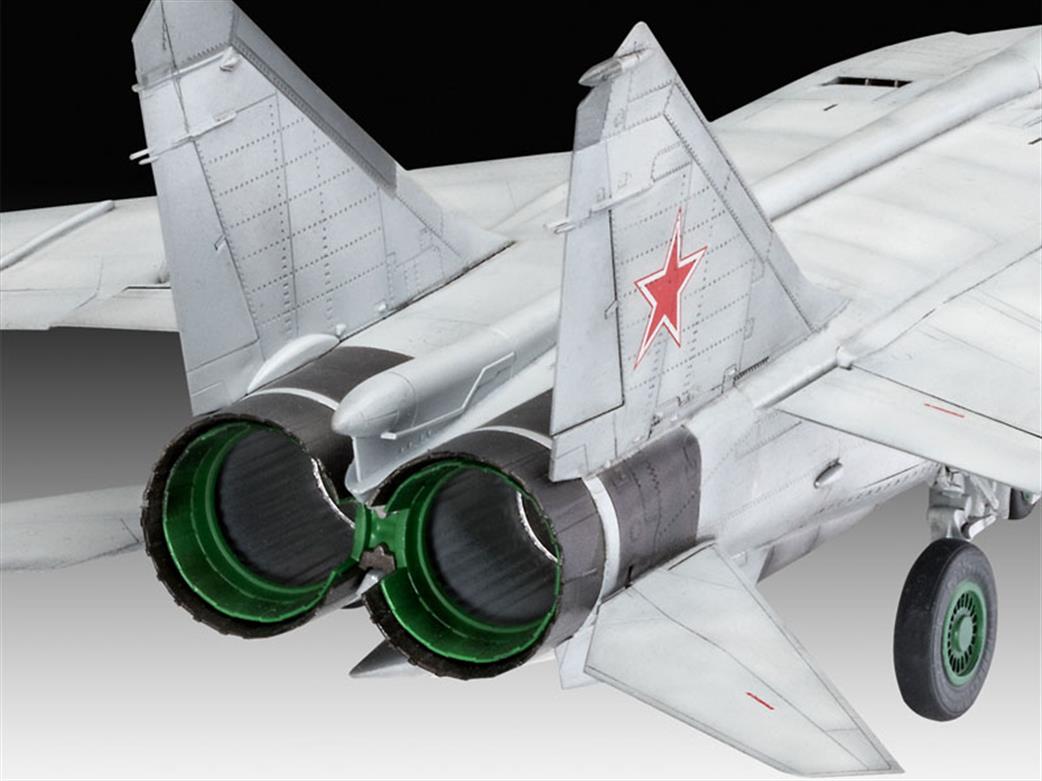 Revell 03878 Exhaust