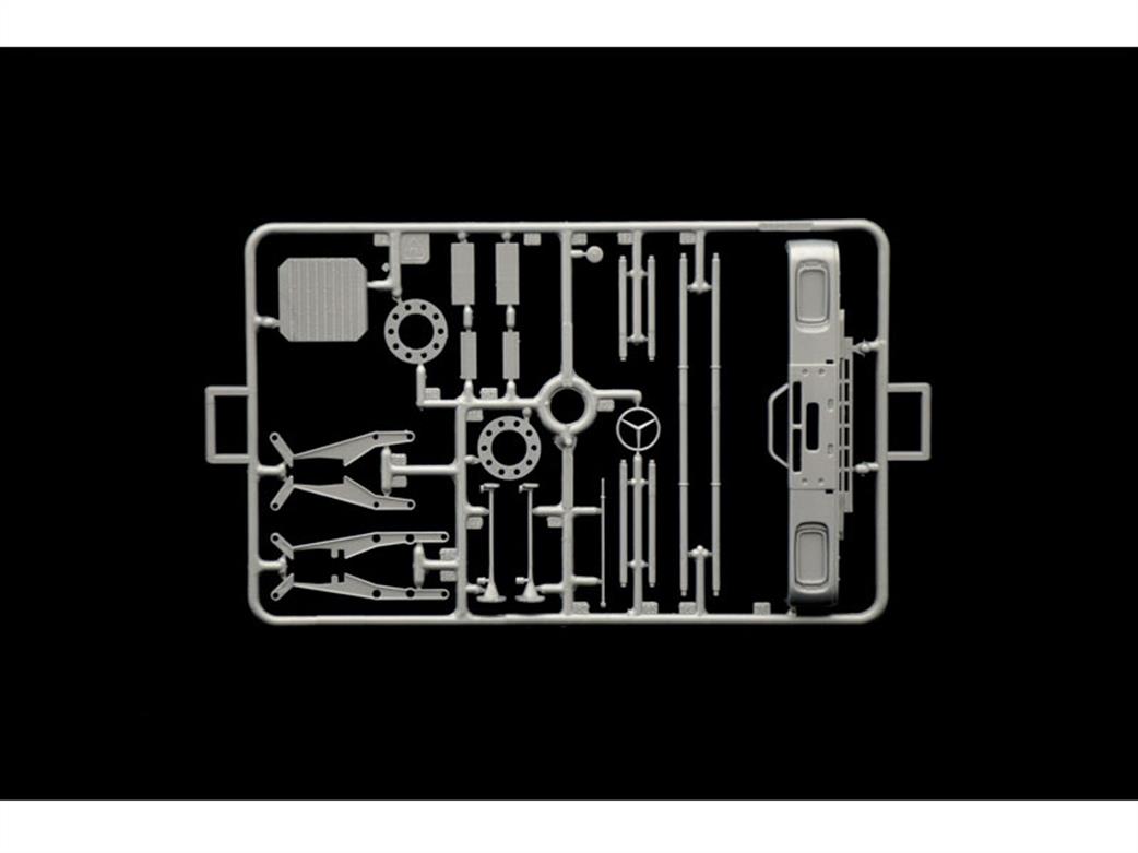 Italeri 3943 Bumper
