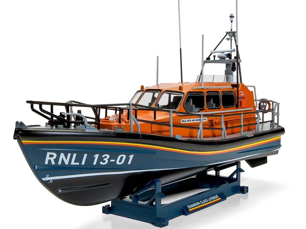 Airfix A55015 RNLI Shannon Class ALB lifeboat kit