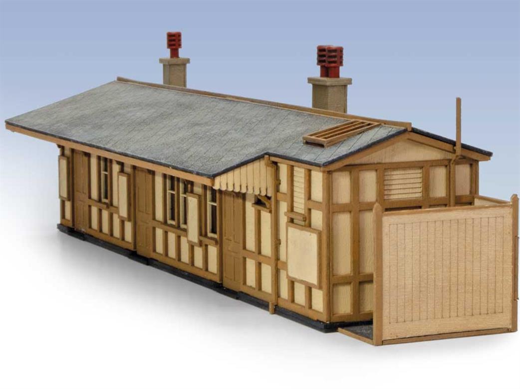 Peco LK-205 Monkton Combe station building wood construction kit platform side
