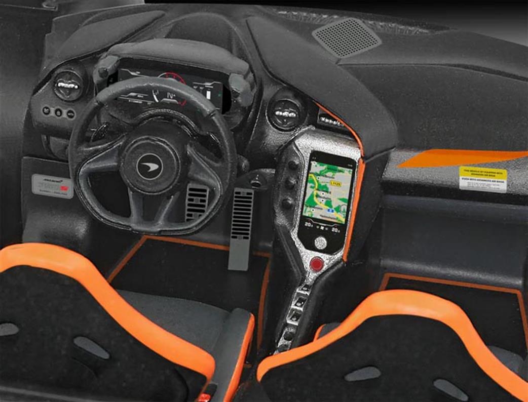 Revell 07734 McLaren 750S 