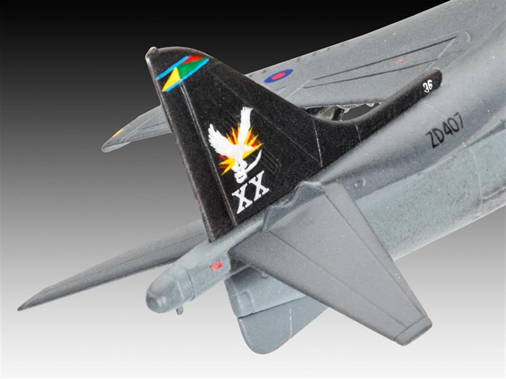 Revell 63887 Tail