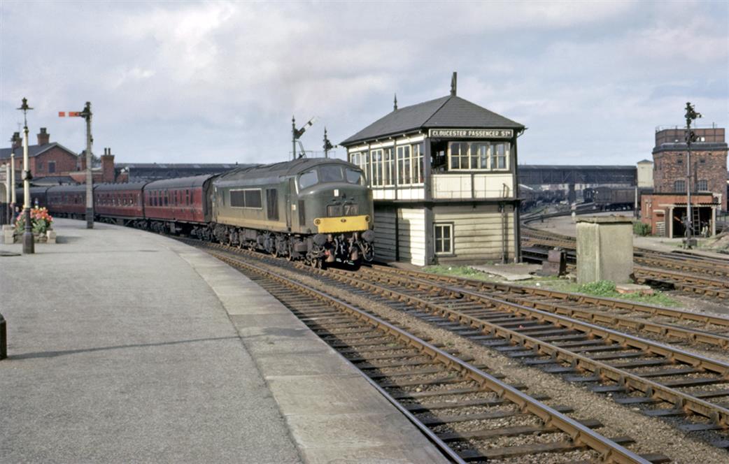 D39 at Eastgate in June 1963
