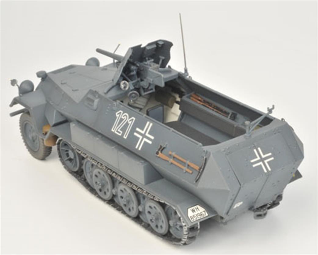 HANOMAG SDKFZ 251/1 MILITAIRE ATLAS NÂ°07 1:43 of reference 2690 007