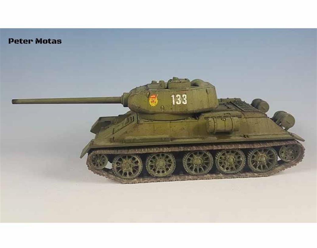 rubicon models plastic kit 280021 T-34/85