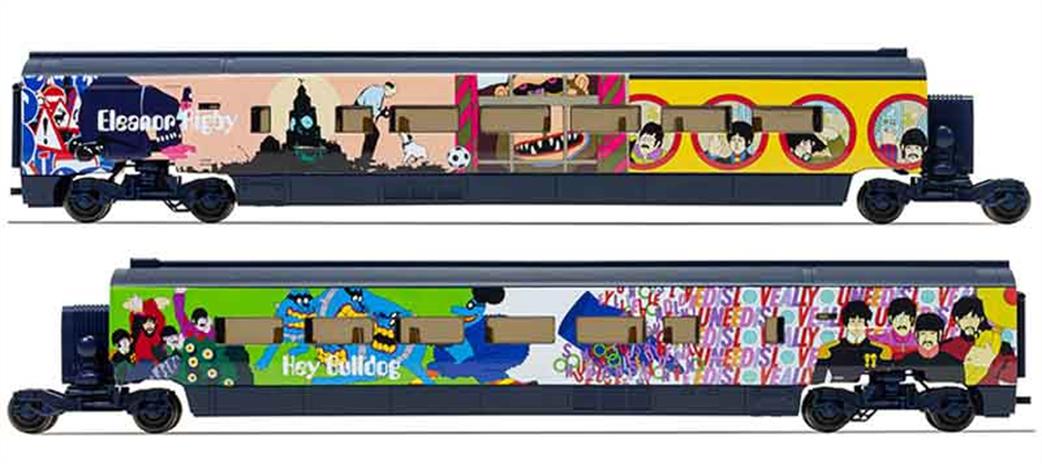 Hornby R3829 Yellow Submarine Eurostar train pack