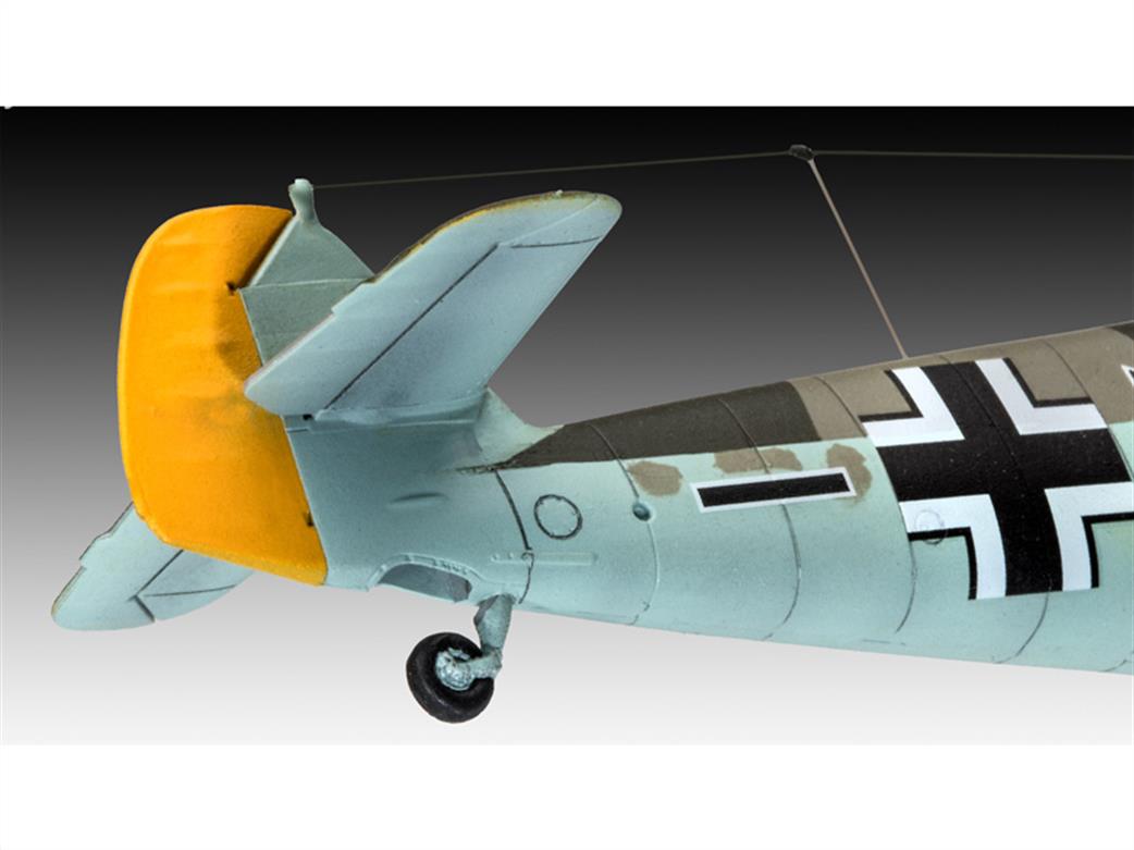 Revell 03893 Tail