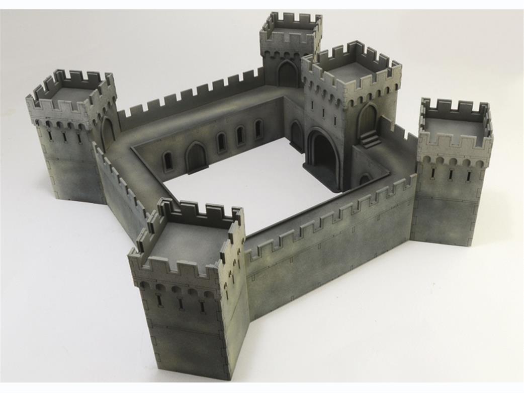 Italeri 6185 Castle 2