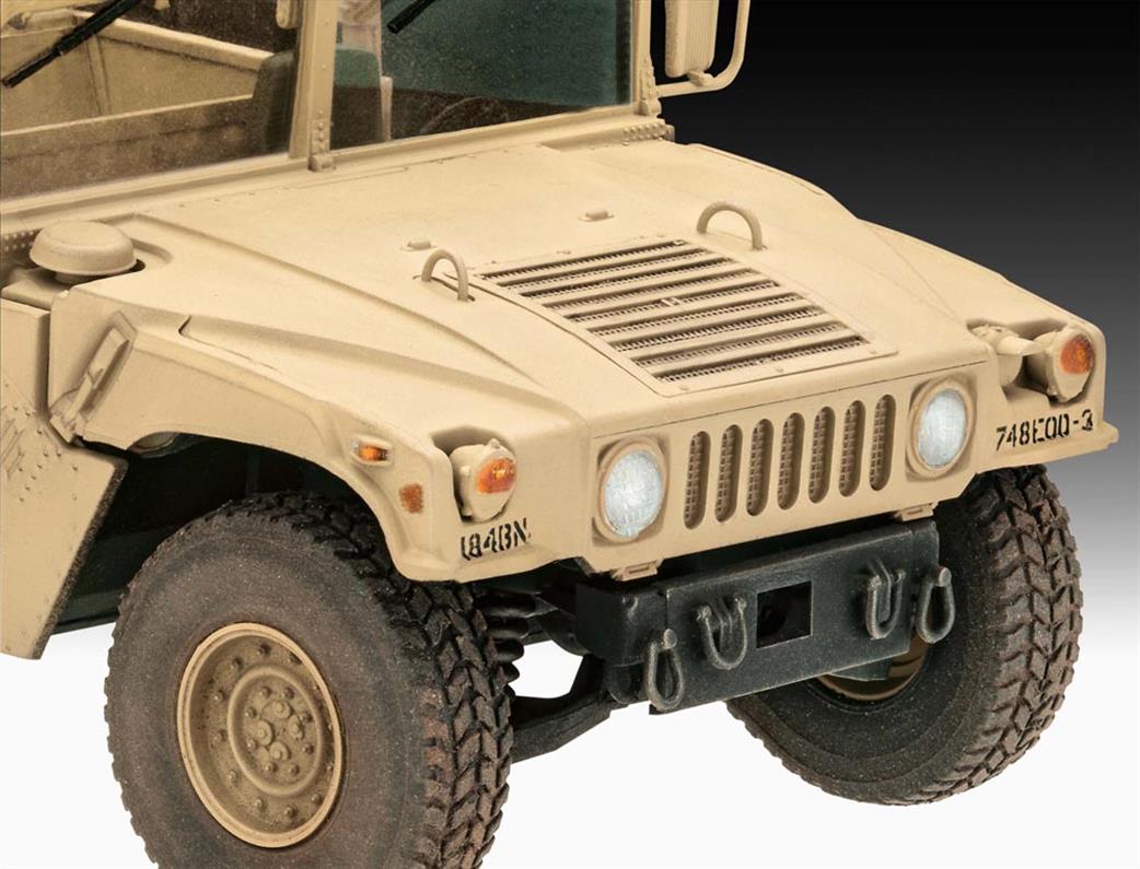 Revell 03366 HMMWV M1097A2 kit