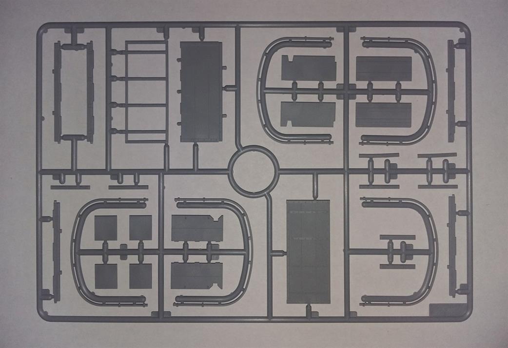 ICM 1/35 35650 Standard B Liberty WW1 Truck Kit