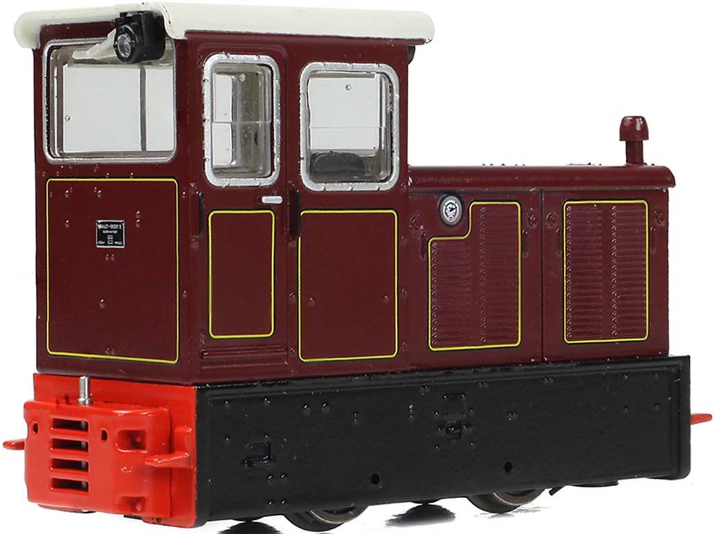 Bachmann OO9 narrow gauge model 392-027 RNAD Baguley-Drewery 70hp diesel locomotive heritage lined maroon