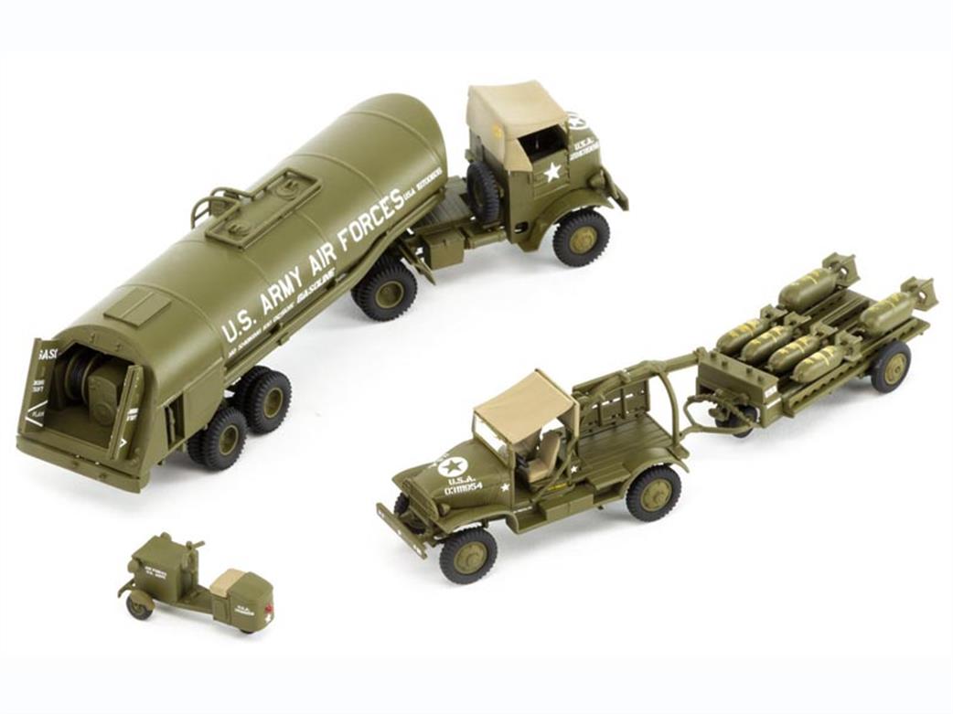 Airfix A12010 Re Supply Vehicles 2