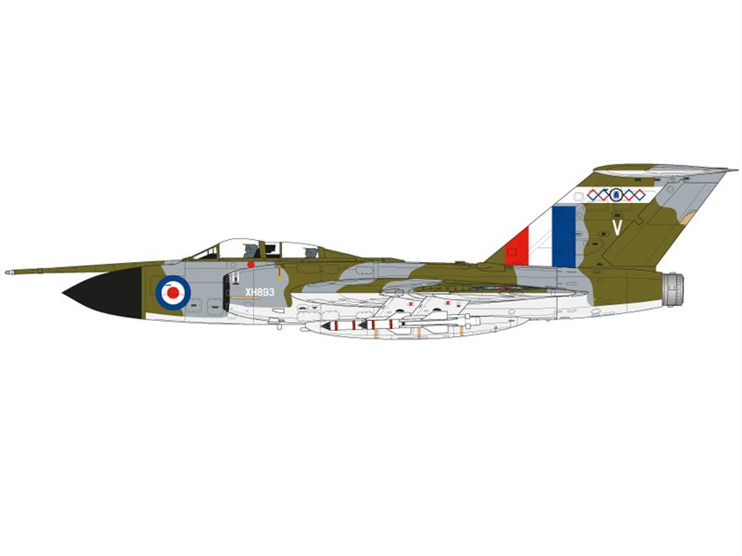 Airfix A12007 Camo 1