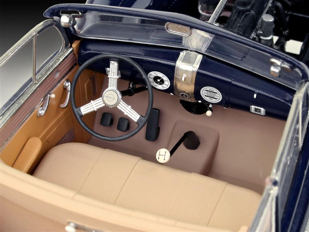 Revell 07042 Interior