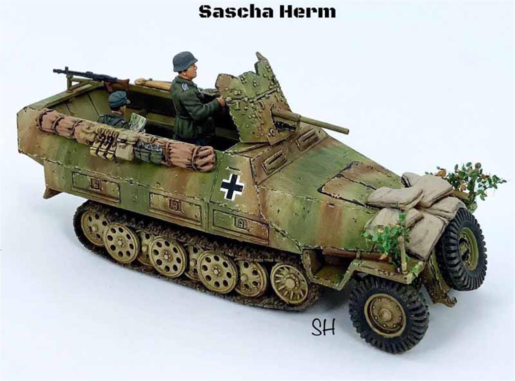 Rubicon Models 1/56 28mm 280018 German SdKfz 251/1 Ausf D Plastic Model Kit