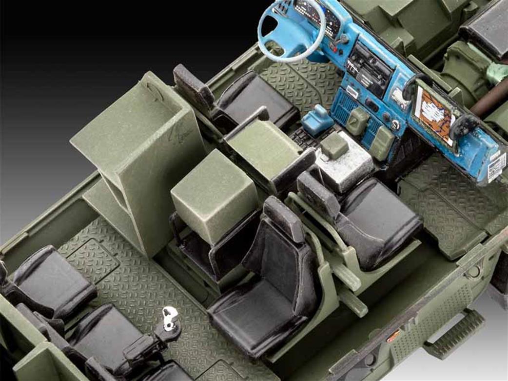 Revell 03284 Interior