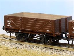 New model of the LMS standard wood construction 5 plank open general merchandise wagons to diagram 1666. Developed from the Midland Railway designs updated to the 1923 RCH wagon specifications an entire assembly line was put together to build these wagons, with 54,450 completed between 1923 and 1930. For perspective, this one wagon design was more numerous than the entire Southern Railway wagon fleet, making this one of the most common open merchandise wagons on the British railway network by the 1930s. The vast majority of these wagons would still have been in service at nationalisation and would have been is use until substantial numbers of newer BR standard design wagons were available to begin replacing them in the late 1950s.