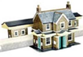 Superquick OO Country Station Building Printed Card Kit A2A classic station building found all over England and the British Isles in the style of railway construction at the turn of the century.