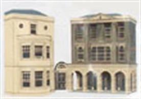 Superquick OO Regency Period Shops and Houses (Low Relief) Printed Card Kit C4Part of the famous low relief range of Superquick kits, this kit contains a Regency style arcade dating as far back as the 1800's. The arcade contains several boutique shops and is paired with a stylish residential building in the same style. This low relief model will add a classic touch to create a detailled backdrop to the edge of a layout.