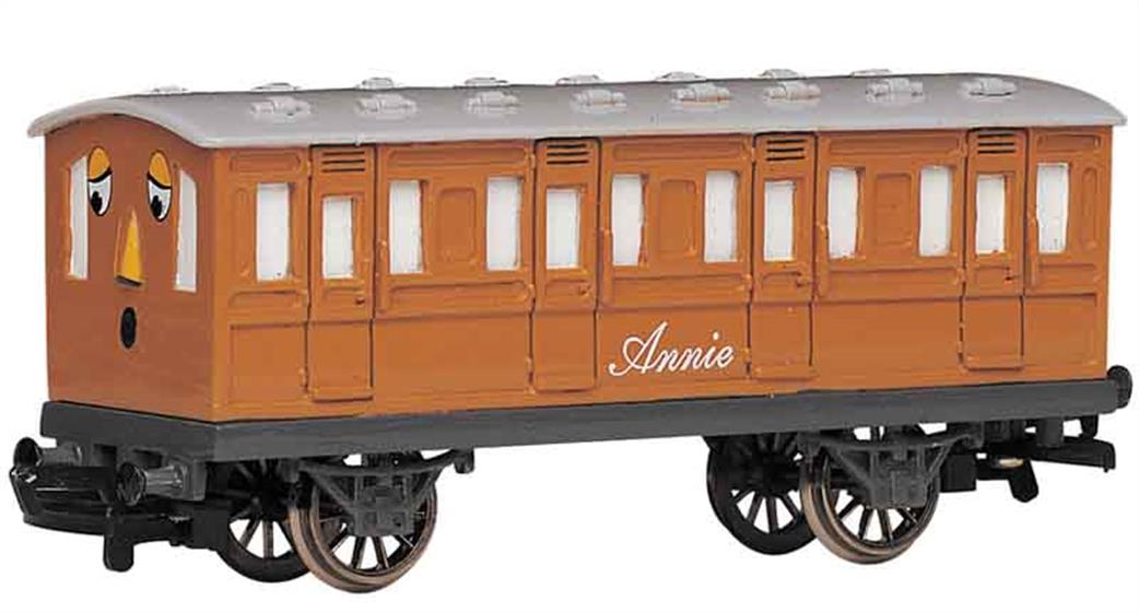 Bachmann 76044BE Annie Coach from Thomas the Tank Engine OO