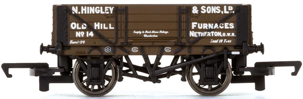 Hornby OO R6745 Hingley & Sons Ltd, Netherton 4 Plank Open Wagon