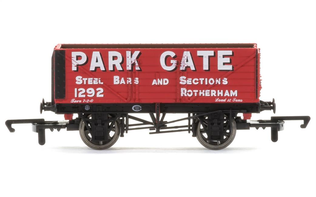 Hornby OO R6756 Park Gate, Rotherham 7 Plank Open Wagon