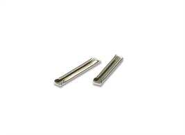 Metal rail joiners for Peco code 200 rail, as used with SL-800 Gauge 1 (45mm gauge) and SL-600 SM32 (32mm gauge) track.