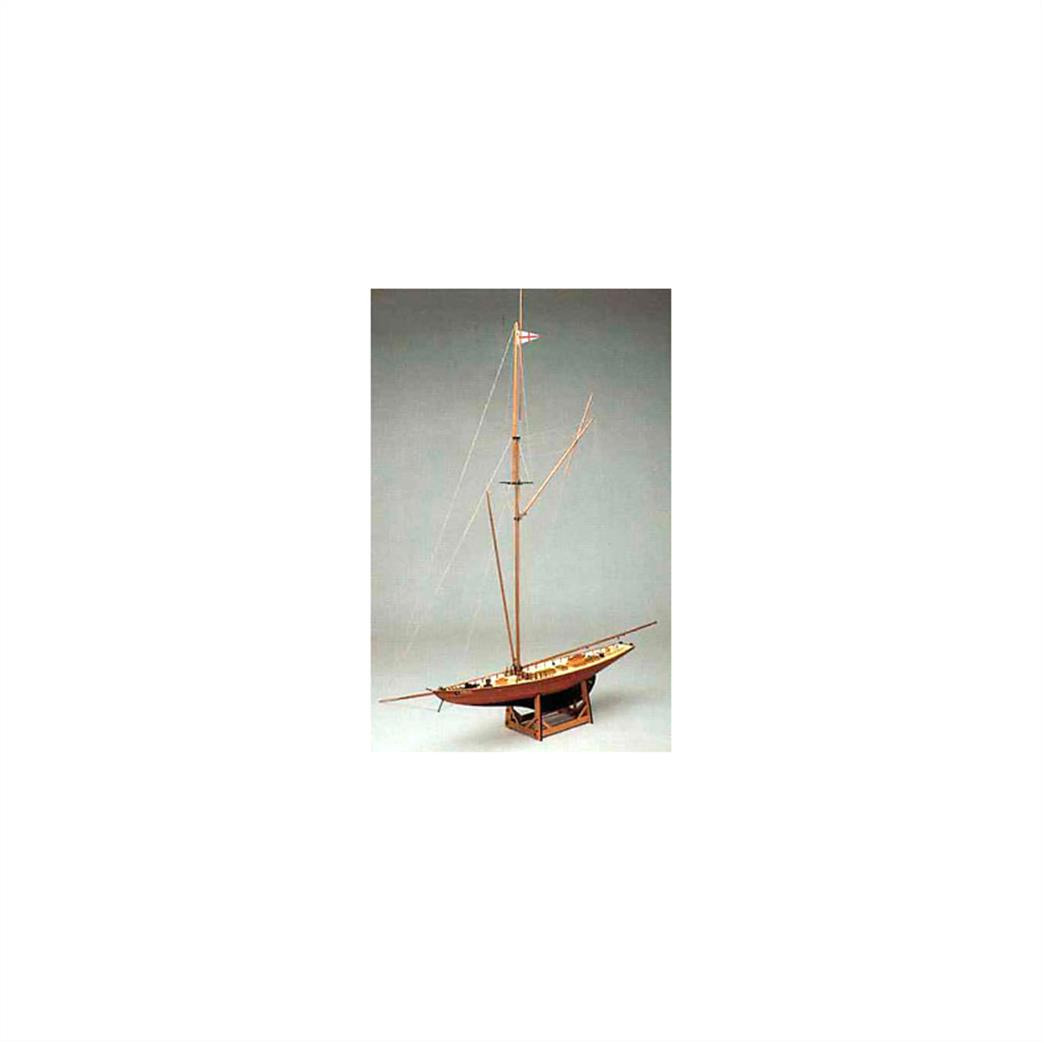 Mantua Sergal 1/60 733 HMY Britannia 1893 Americas Cup Yacht Kit