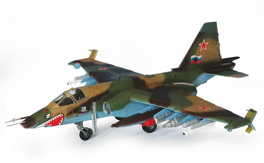 Zvezda 7227 Su-25 Frogfoot Soviet Attack Aircraft kit 1/72