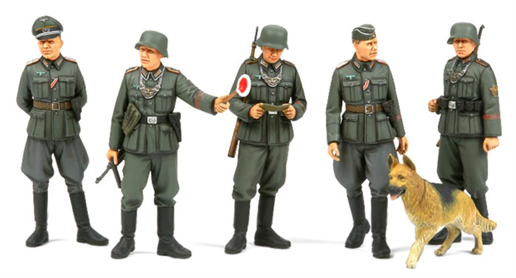 Tamiya 1/35 35320 German WW2 Field Police Set