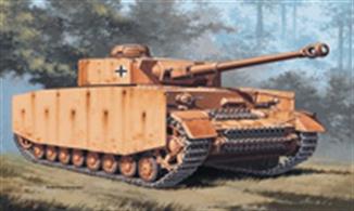 Italeri 7007 1/72 Scale German Panzer KPZW.IV TankDimensions - Length 85mm.Decals and full instructions are supplied with the kit.Glue and paints are required.