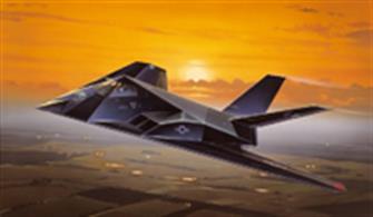 Italeri 189 is a 1/72nd scale plastic kit of the USAF F-117A Stealth Fighter BomberDimensions - Length 280mm.