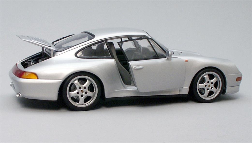 UT 1/18 27826 Porsche 911 Carrera S (993) Silver