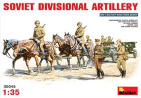 Set includes  models of 4  horses, limber, gun and 7  unpainted    figures of  artillerymen