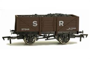 Detailed model of a 5 plank open wagon in Southern Railway livery