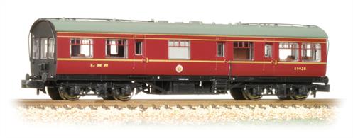 A highly detailed model of the LMS design of engineers inspection saloon car, a type which has had a long life with the national railway network and many now available for hire on heritage railways.Inspection saloons were used by the divisional civil and signal engineers to make site visits before major engineering projects and to inspect track and structures where local staff had reported developing faults. The two slaoons were equiped with end windows for track and signal viewing and large tables allowing drawings and plans to be laid out for discussion. Between the saloons a small kitchen was provided, from which the steward could supply refreshments and even conjure up a full meal if required.This model carries the LMS express passenger lined crimson lake livery with black painted ends.era 3 1922-1948 (plus on heritage railways and occasionally on BR in the 1980s/90s, though usually with yellow ends)